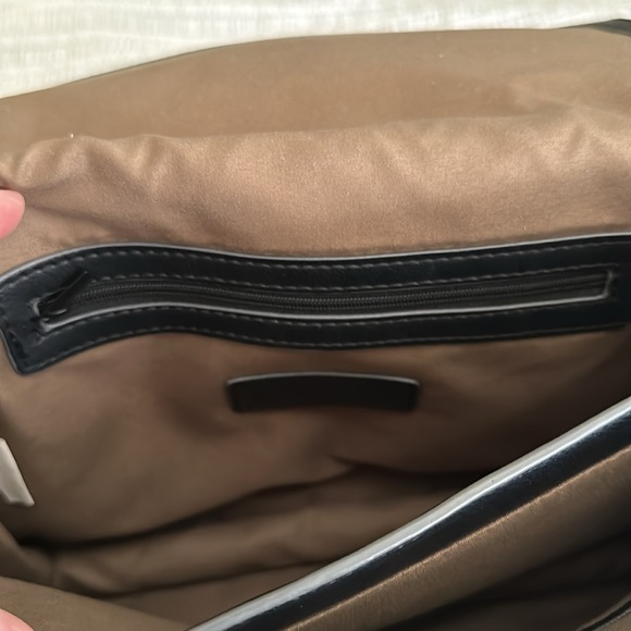 Steve Madden black and dark green purse - Picture 5 of 7